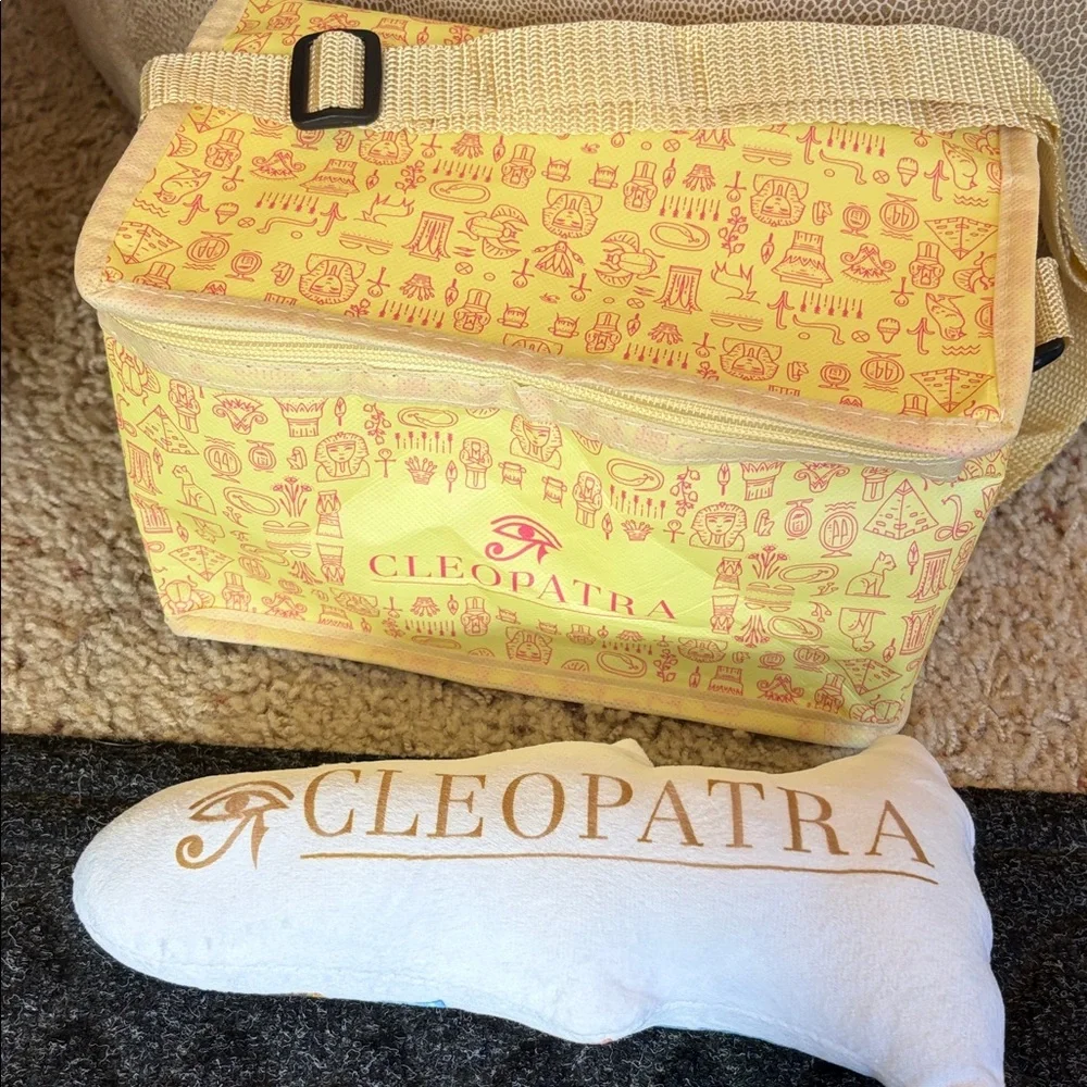 Cleopatra Themed Insulated Lunch Bag and Cleopatra plush set